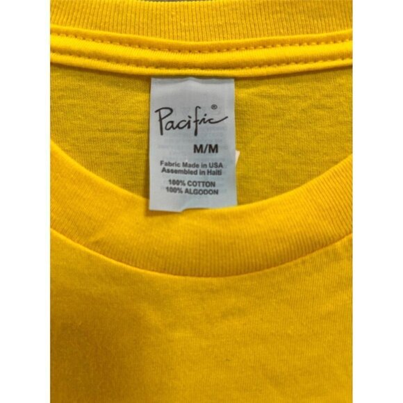 Batman Logo Adult T-Shirt Tee Yellow Medium Short Sleeve 100% Cotton - Picture 2 of 5